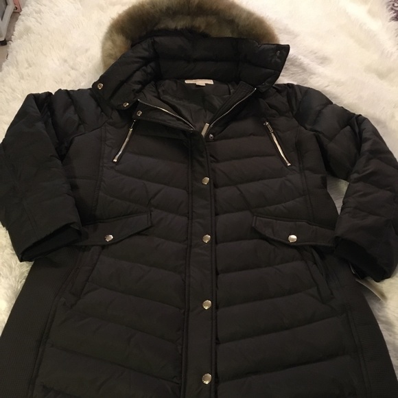 Michael Kors faux fur down coat - Picture 3 of 10